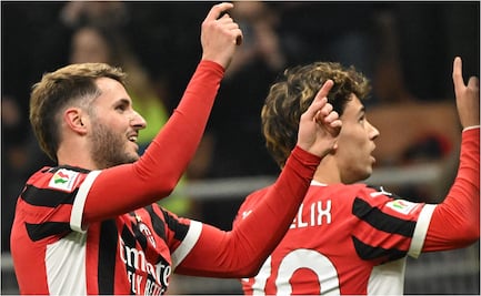 Santiago Giménez hace su debut con el AC Milan; el mexicano entró en la Copa de Italia