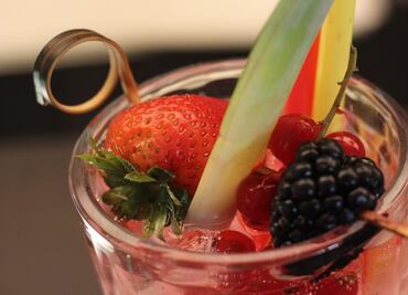 Prepara deliciosos cocteles sin alcohol