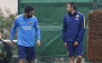 Inscripción de Arda Turan sigue pendiente: FIFA