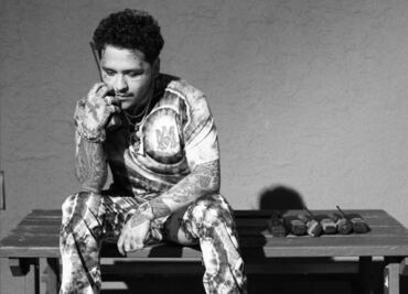 Nodal acepta que las burlas en redes sociales le dolieron