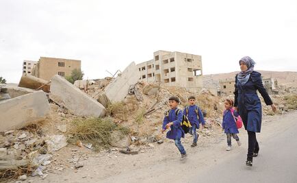 Casi 100 mil civiles siguen atrapados en Siria y Turquía: MSF 