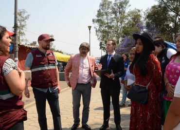 Gobierno de CDMX traslada a 49 migrantes que vivían en campamento de GAM a albergues; aceptaron traslado de forma voluntaria