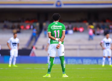 Afición aplaude solidaridad de Pumas y León hacia Veracruz