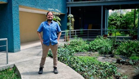 La militarización que atraviesa a la cultura: entrevista con David Rodríguez Barrios