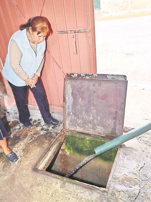 Ayer inició un programa emergente en La Cañada para la distribución de agua potable en esa zona considerada de alta marginación  (AYUNTAMIENTO DE ECATEPEC)