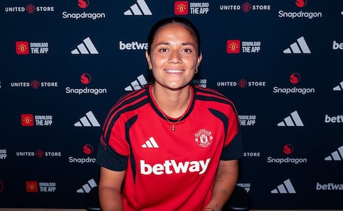 ¡Histórica! Rebeca Bernal da el salto a Europa y firma con el Manchester United