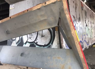 Se desploma estructura metálica en Periférico Norte