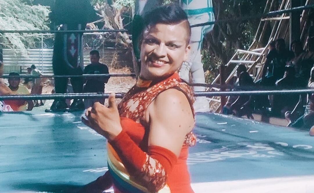 El luchador durante una función luchística en Guerrero - FOTO: Facebook Lola Ayala