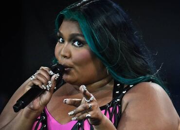 Lizzo niega las acusaciones de acoso sexual de sus exbailarinas: "son increíbles y escandalosas"