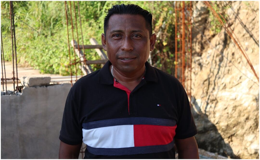 Cándido Trinidad de la Cruz, habitante de Acapulco sobrevivió al paso del huracán "Otis" en Guerrero, pero perdió a toda su familia; a un año de distancia, sigue luchando por salir adelante (25/10/2024) . Foto: Arturo de Dios Palma / EL UNIVERSAL