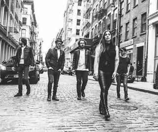 Un abrazo que manda LOVG