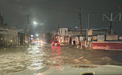Fuertes lluvias golpean Chihuahua; Ciudad Juárez registra 58 inundaciones y suspensión de clases