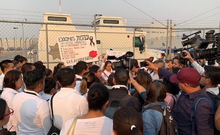 Protestan trabajadores del penal femenil de Morelos tras ataque a custodios