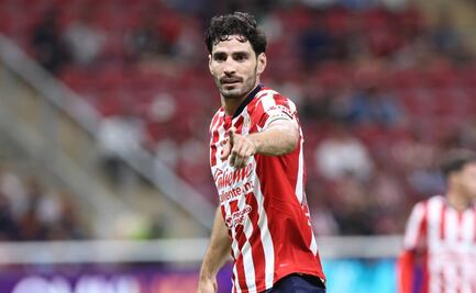 Chivas perdería a un hombre importante para el Clausura 2025; Pollo Briseño llegaría al Toluca
