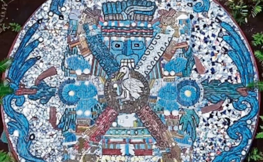 Otra de las esculturas debajo del primer nivel está dedicada a Tláloc
