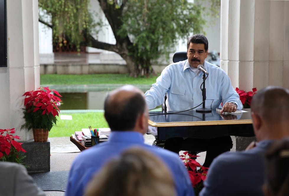 El presidente de Venezuela, Nicolás Maduro, descartó que se adelantaran los procesos electorales en el país, previstos para el 2018 (Xinhua)