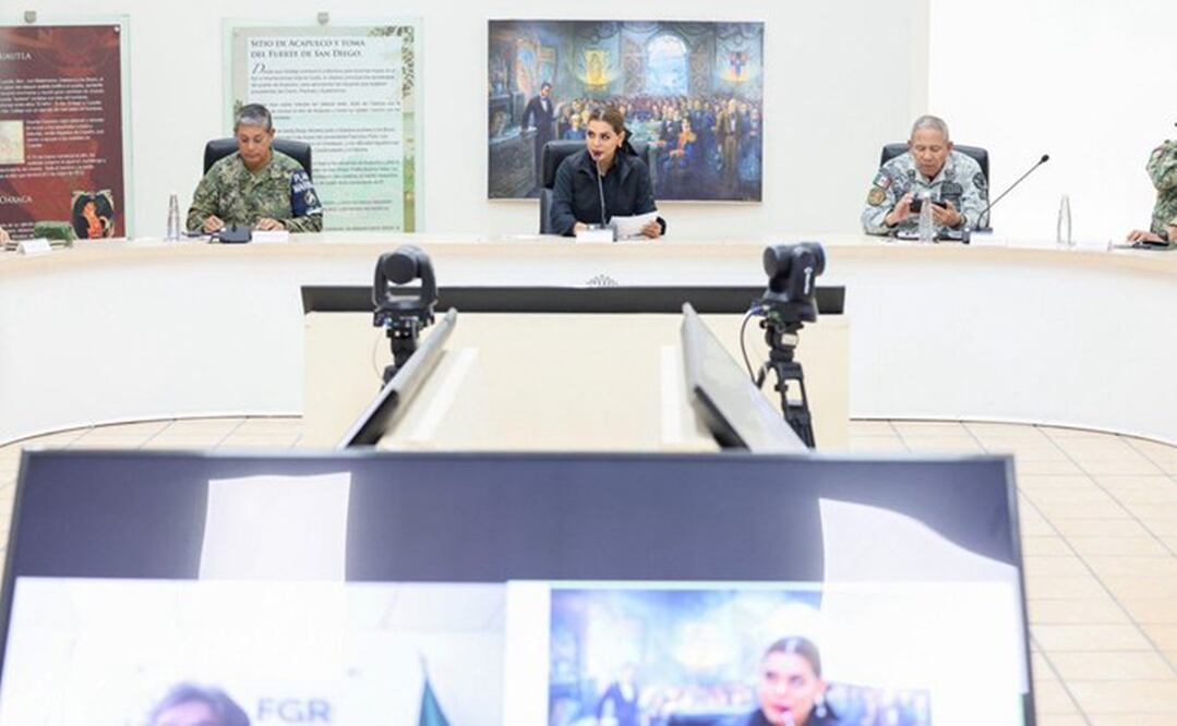 La gobernadora encabezó la sesión de este viernes de la Mesa para Construcción para La Paz en Guerrero. Foto: @EvelynSalgadoP