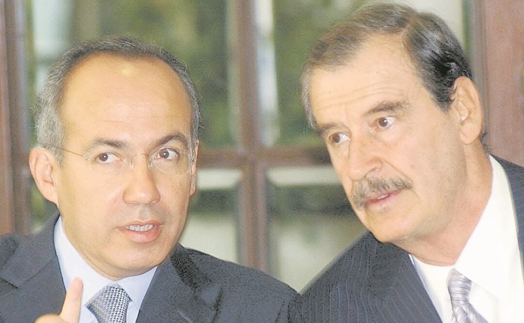 AMLO cobra la gasolina a Fox y Calderón