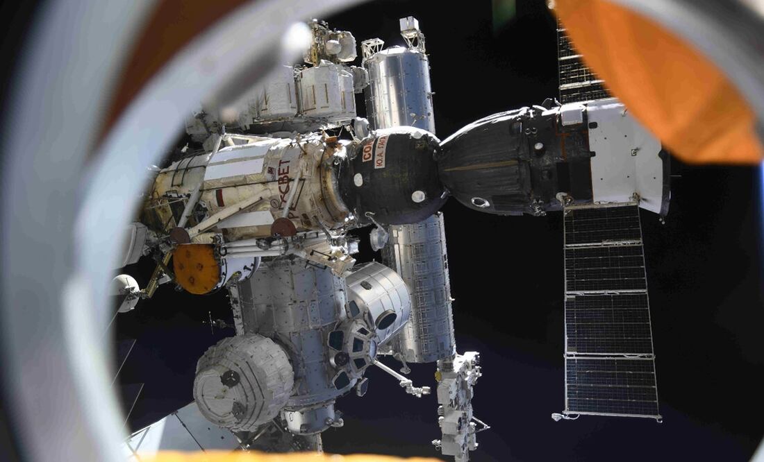 Fotografía capturada por Oleg Novitski desde el módulo Naúka. Foto: AP