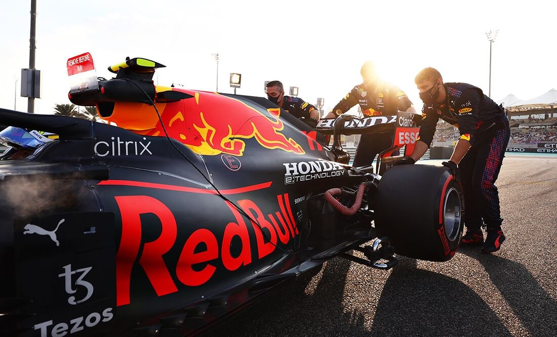 ¿Cómo una empresa de bebidas energéticas logró tener un equipo exitoso en F1?