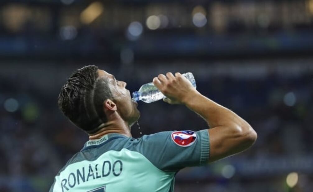 ¿Cómo saciamos la sed? La respuesta está en nuestro cerebro