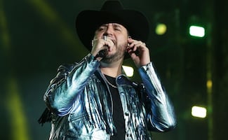 Edén Muñoz pospone concierto en Los Mochis por tragedia en centro comercial: "no tengo sonrisa para salir al escenario"