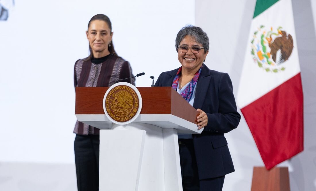 Raquel Buenrostro Sánchez, secretaria Anticorrupción y Buen Gobierno durante la mañanera de Sheinbaum del 24 de octubre (24/10/2025). Foto: Hugo Salvador / EL UNIVERSAL