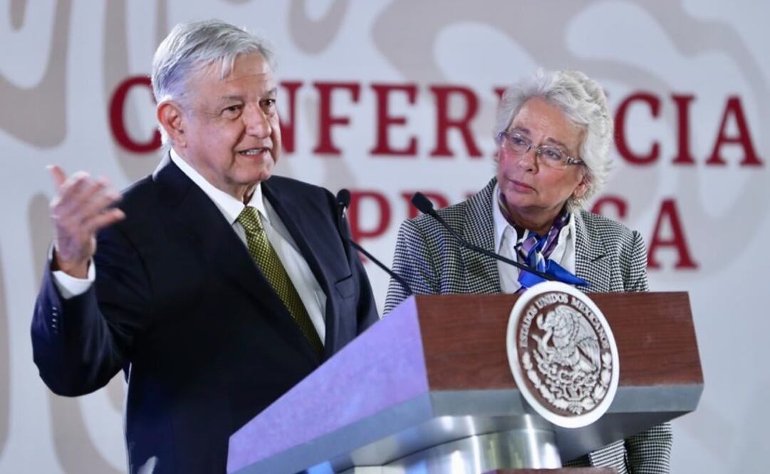 El presidente Andrés Manuel López Obrador y la titular de Segob, Olga Sánchez Cordero. Foto: Ariel Ojeda/EL UNIVERSAL 
