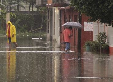 Asciende a 25 mil los afectados en Tabasco