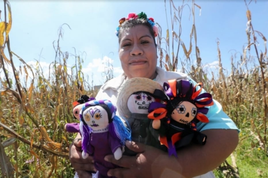 Enfermeras, doctoras y maestras en casa: Las mujeres en un año de pandemia