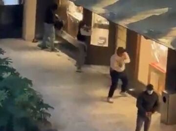 ¿Qué pasó con los elementos de seguridad de Plaza Antara durante el asalto?