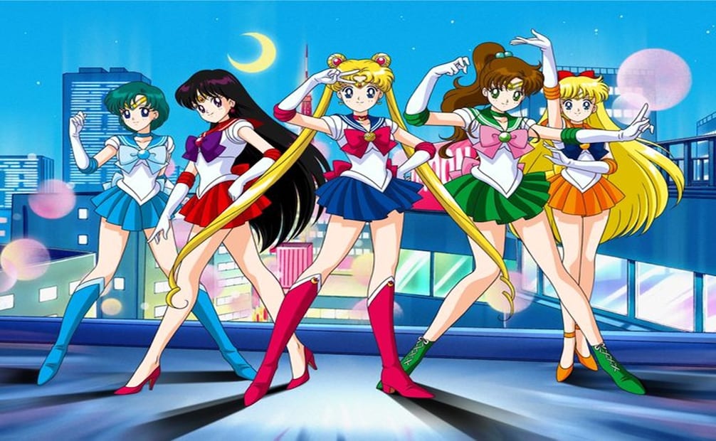 Las Sailor Scouts no sólo son guerreras que luchan en equipo. Conforme avanza la trama, la amistad que las une prueba ser un impulso a su poder mágico en la lucha contra el mal. Pinterest.