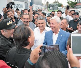 Se lanzan contra Bonilla, piden que no tome protesta