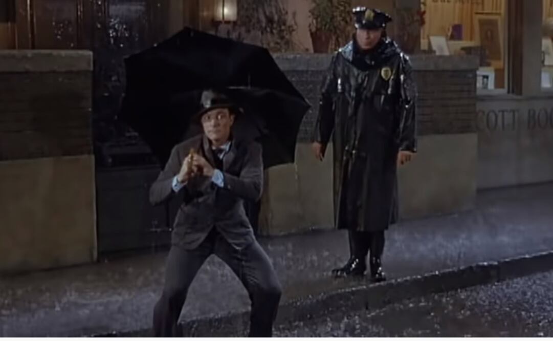"Cantando bajo la lluvia". Foto: Captura YouTube