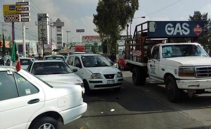 Taxistas sitiaron Ecatepec para pedir destitución de funcionarios