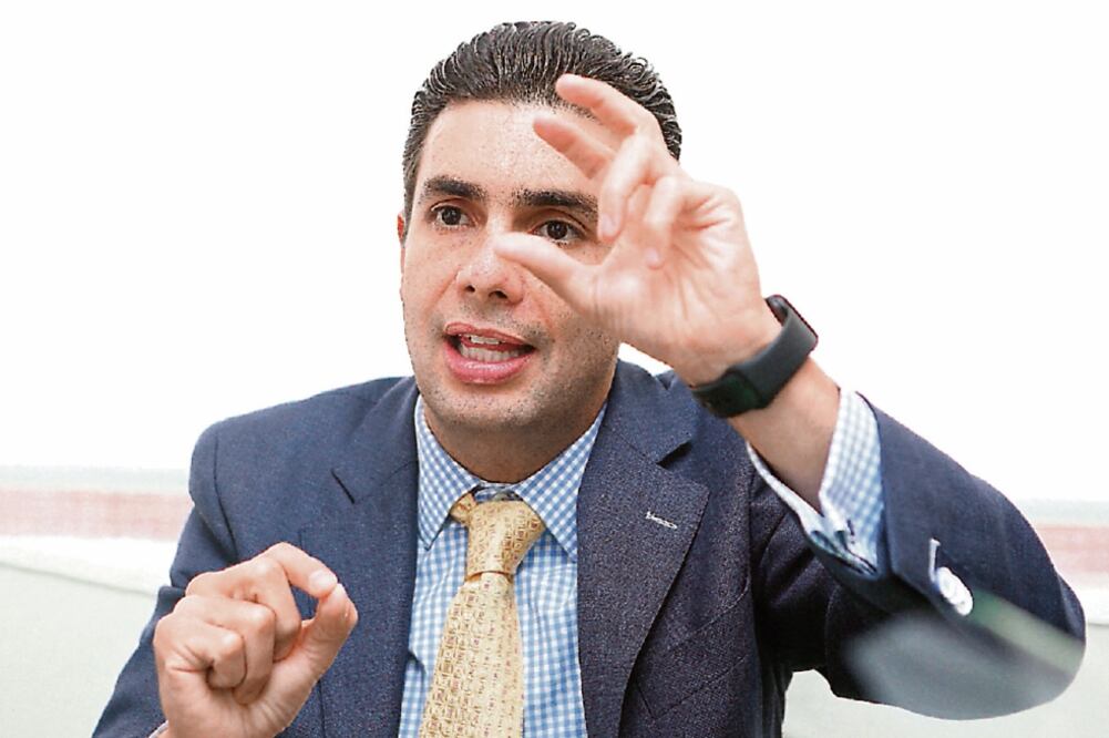 Jesús Sesma asegura que aunque su propuesta no ha tenido eco en actores políticos, sí las ha obtenido de empresarios como Carlos Slim, quien recientemente se reunió con Donald Trump (ARCHIVO. EL UNIVERSAL)