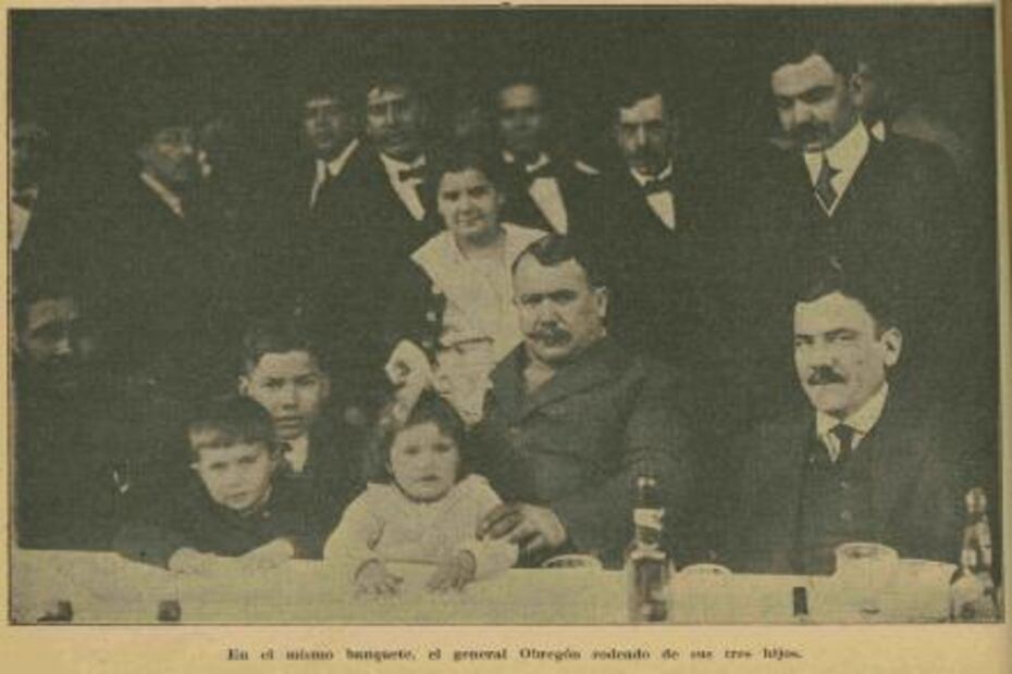 El medio brazo de un presidente que duró 74 años en formol