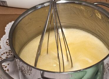 ¿Es saludable cocinar diario con manteca de cerdo?