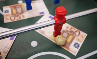 UIF alerta por trata y lavado de dinero rumbo al Mundial 2026; pide vigilancia reforzada a bancos