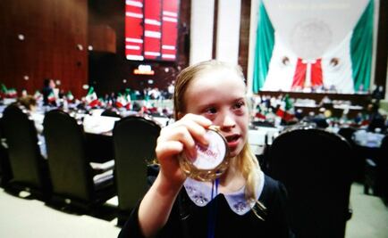 Reconocen a ‘Bibi’ en San Lázaro