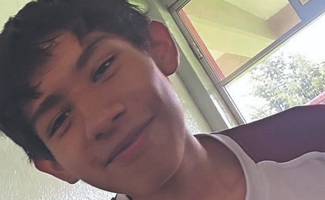 Alexis fue atropellado al salir del plantel Tultitlán del Conalep. Foto Especial