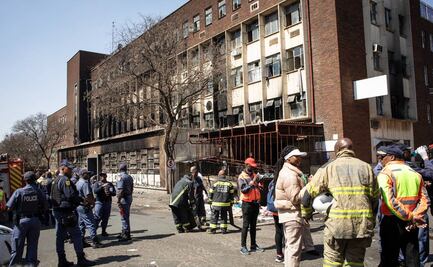 Incendio en Johannesburgo deja al menos 73 muertos, la mayoría personas sin hogar