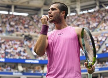 Carlos Alcaraz consigue su revancha; elimina a Novak Djokovic y avanza a la final del US Open