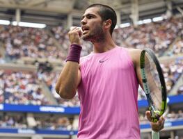 Carlos Alcaraz consigue su revancha; elimina a Novak Djokovic y avanza a la final del US Open