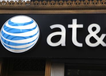AT&T tiene pérdida operativa de 205 mdd en primer trimestre del año