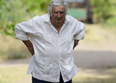 "Los trabajadores no somos parásitos": la reacción de Pepe Mujica al discurso de Milei en Davos