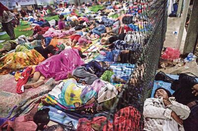 Indonesia eleva el nivel de alerta por actividad volcánica