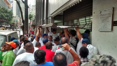 Piden cese de titular de limpia y transporte del sindicato capitalino