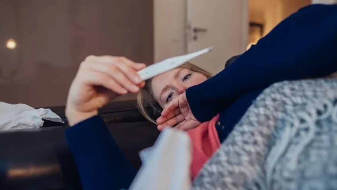 Tanto la covid como la gripe, el dengue y el resfriado son causados por virus. Foto: Getty Images vía BBC