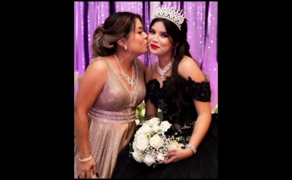 "Lo hemos tomado muy bien", dice mamá de quinceañera que realizó sesión de fotos en casa de los narcosatánicos